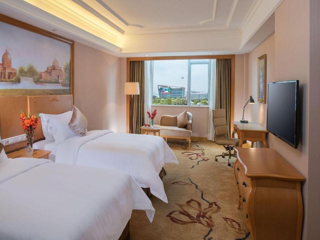 Vienna Hotel Tianjin Guizhou Road Branch Esterno foto