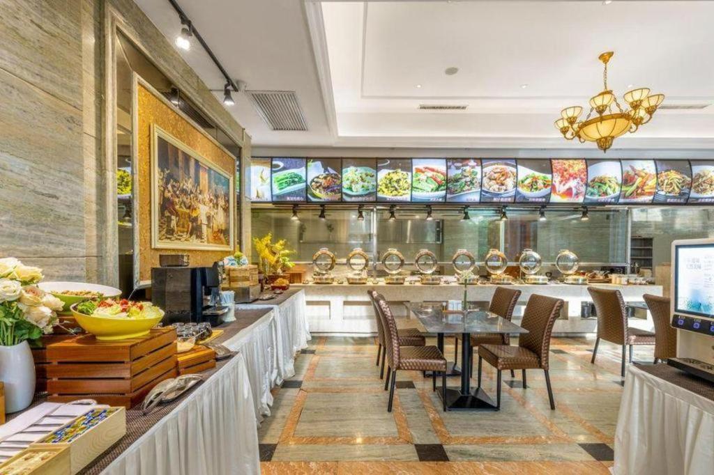 Vienna Hotel Tianjin Guizhou Road Branch Esterno foto